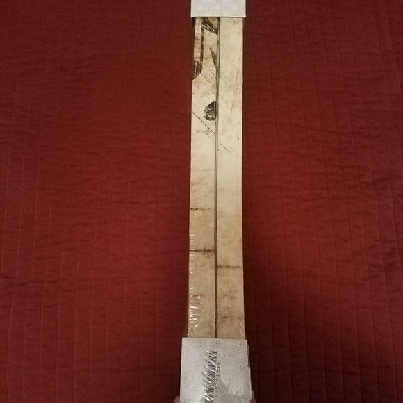 Canvas wall decor - Picture 3 of 4